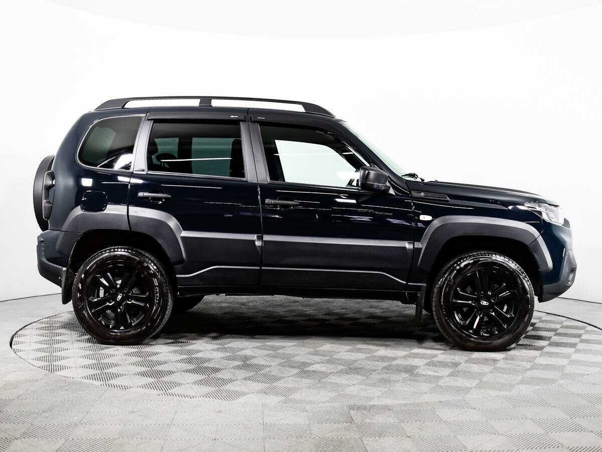 Lada (ВАЗ) Niva б/у, 2022, Механическая. Фото: #3
