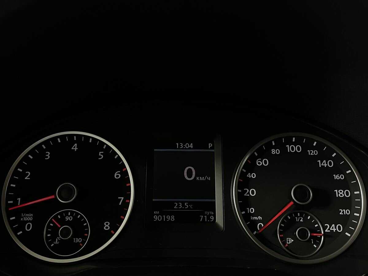 Volkswagen Tiguan б/у, 2012, Автоматическая. Фото: #10