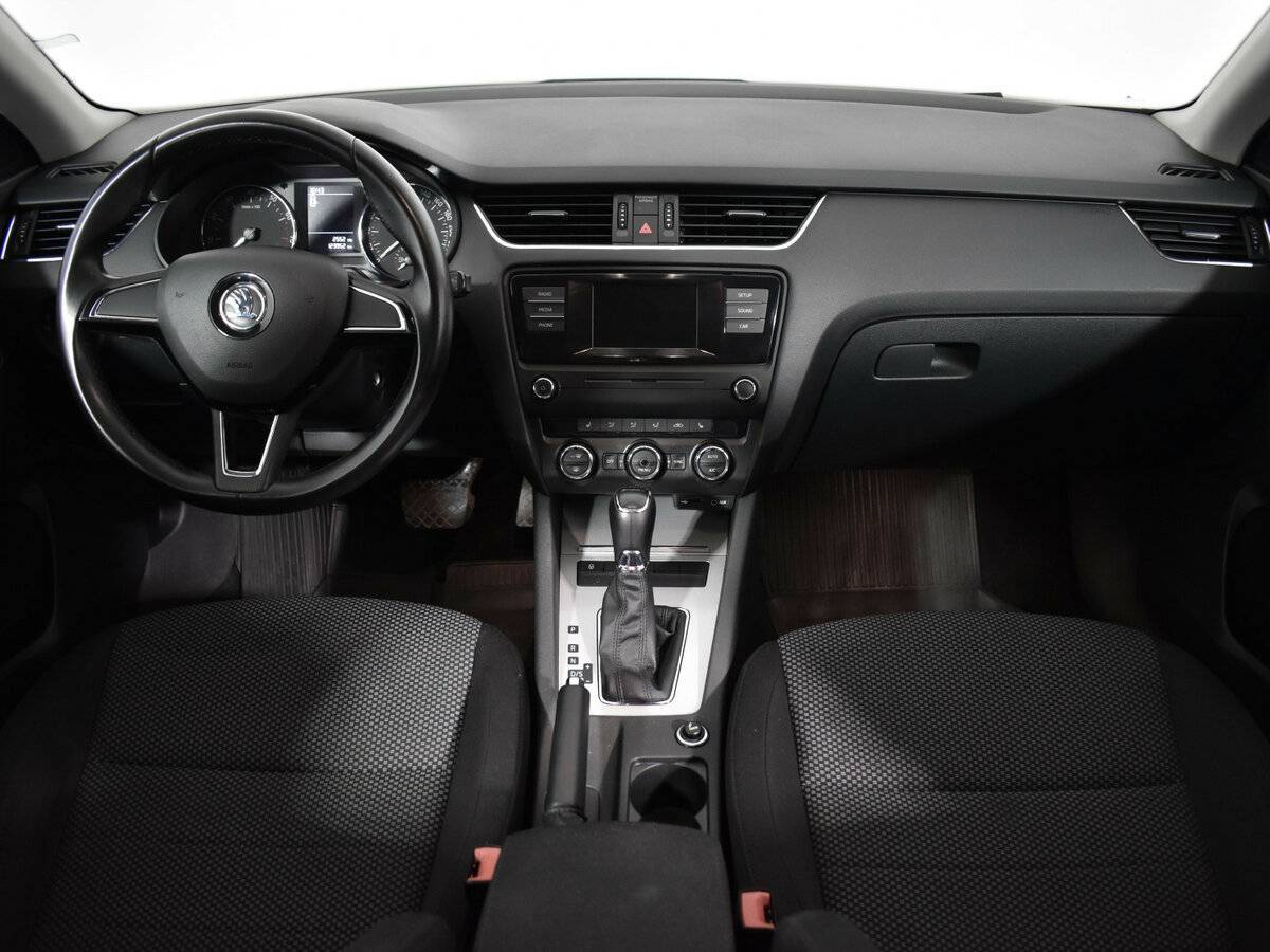 Skoda Octavia б/у, 2015, Автоматическая. Фото: #10