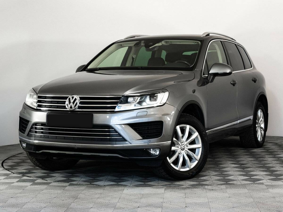 Volkswagen Touareg б/у, 2016, Автоматическая. Фото: #0