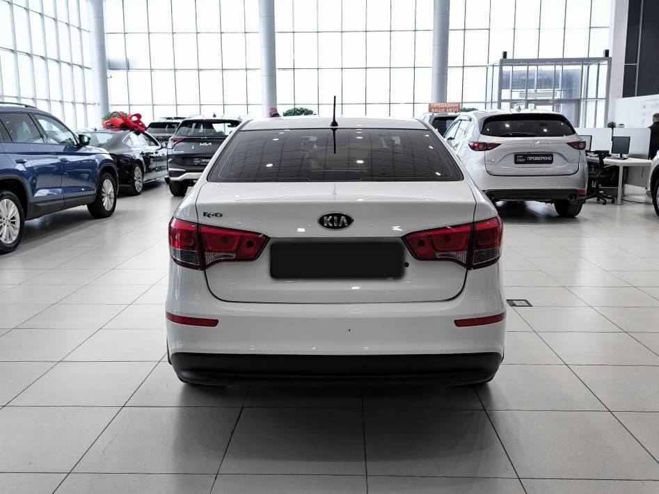 Kia Rio б/у, 2016, Механическая. Фото: #5