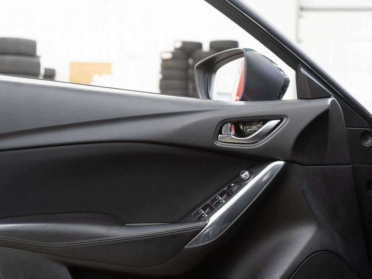 Mazda 6 б/у, 2017, Автоматическая. Фото: #14
