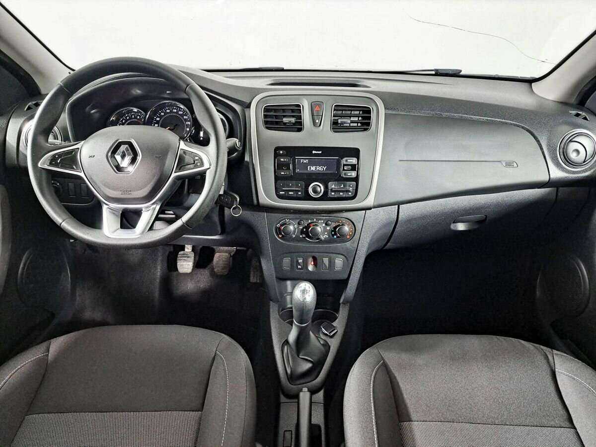 Renault Sandero б/у, 2020, Механическая. Фото: #11
