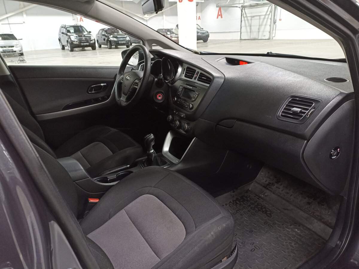 Kia Ceed б/у, 2012, Механическая. Фото: #10