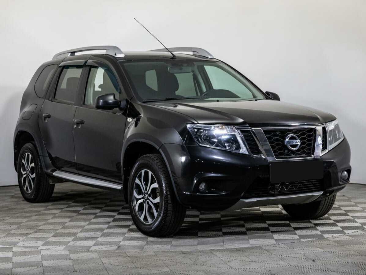 Nissan Terrano б/у, 2017, Автоматическая. Фото: #2