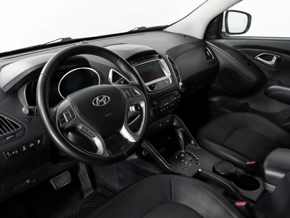 Hyundai ix35 б/у, 2013, Автоматическая. Фото: #8