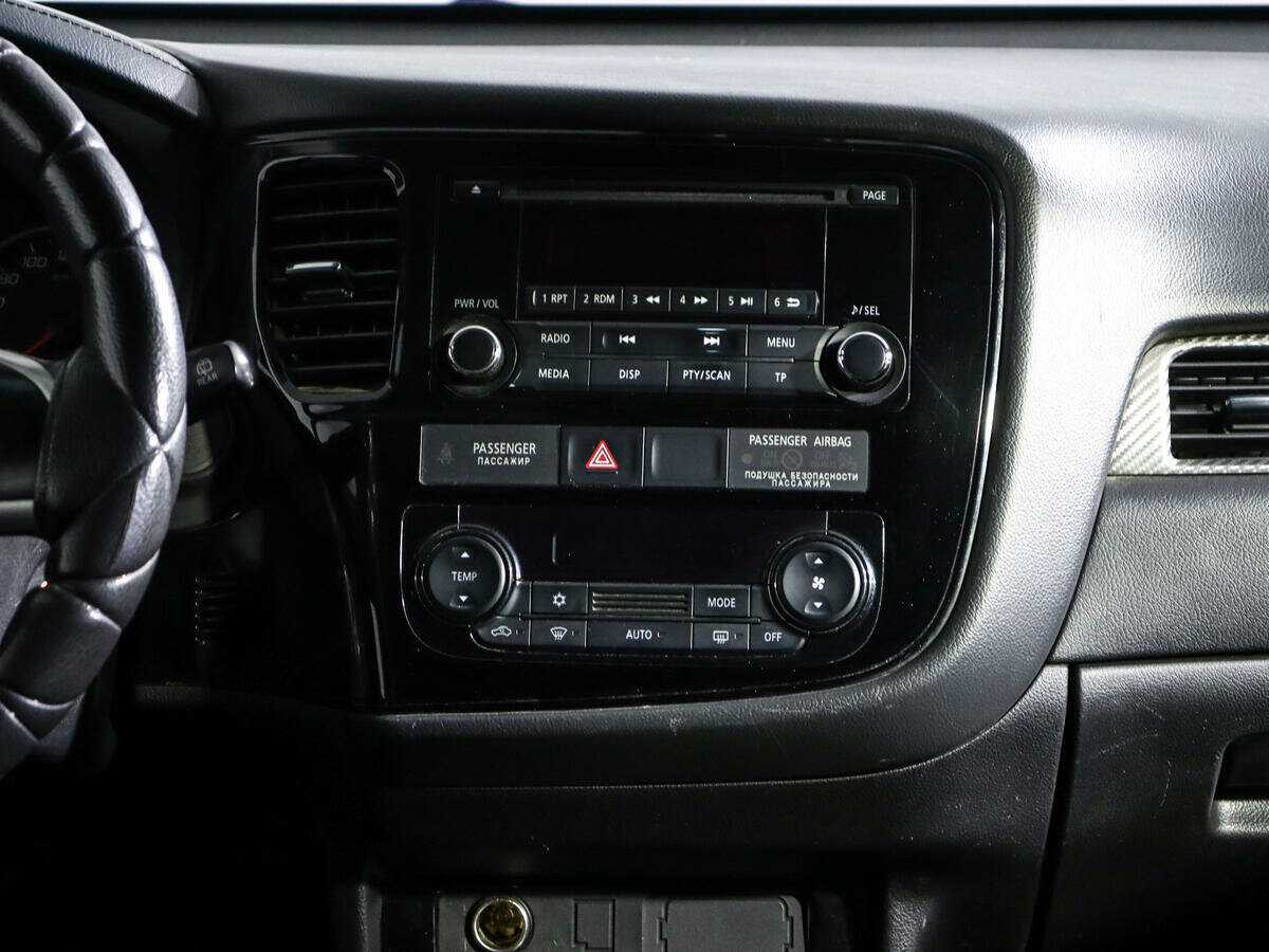 Mitsubishi Outlander б/у, 2018, Вариатор. Фото: #10