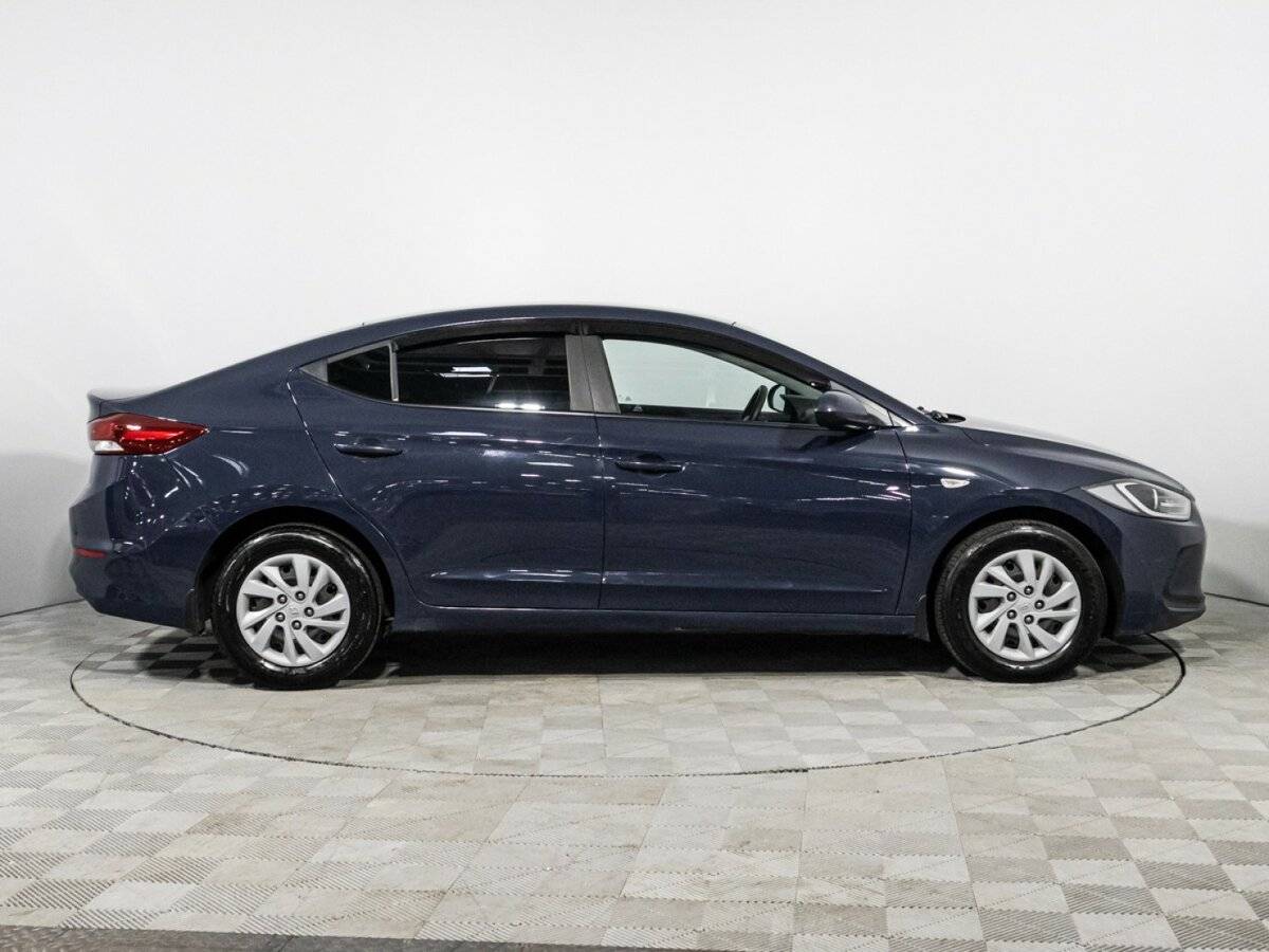 Hyundai Elantra б/у, 2016, Автоматическая. Фото: #3