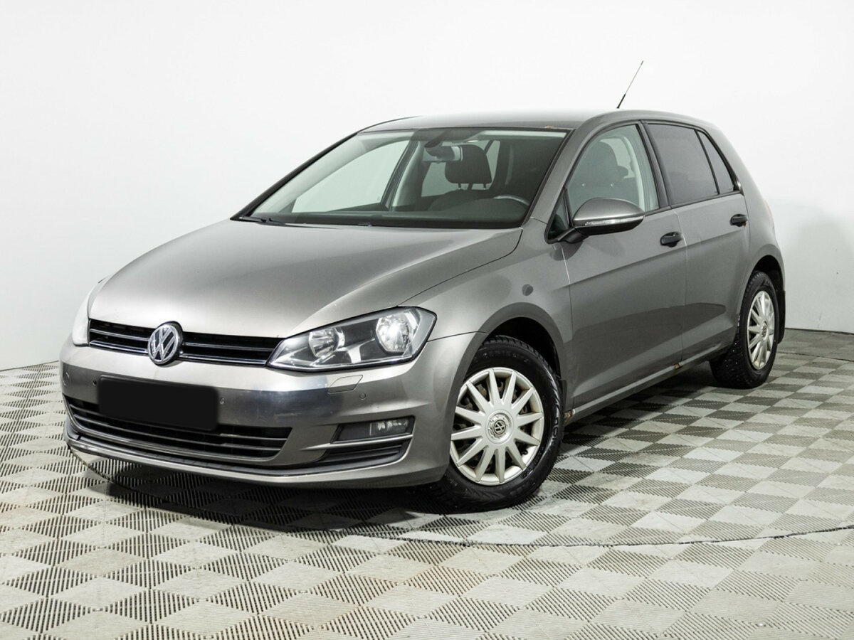 Volkswagen Golf б/у, 2013, Механическая. Посмотреть фото