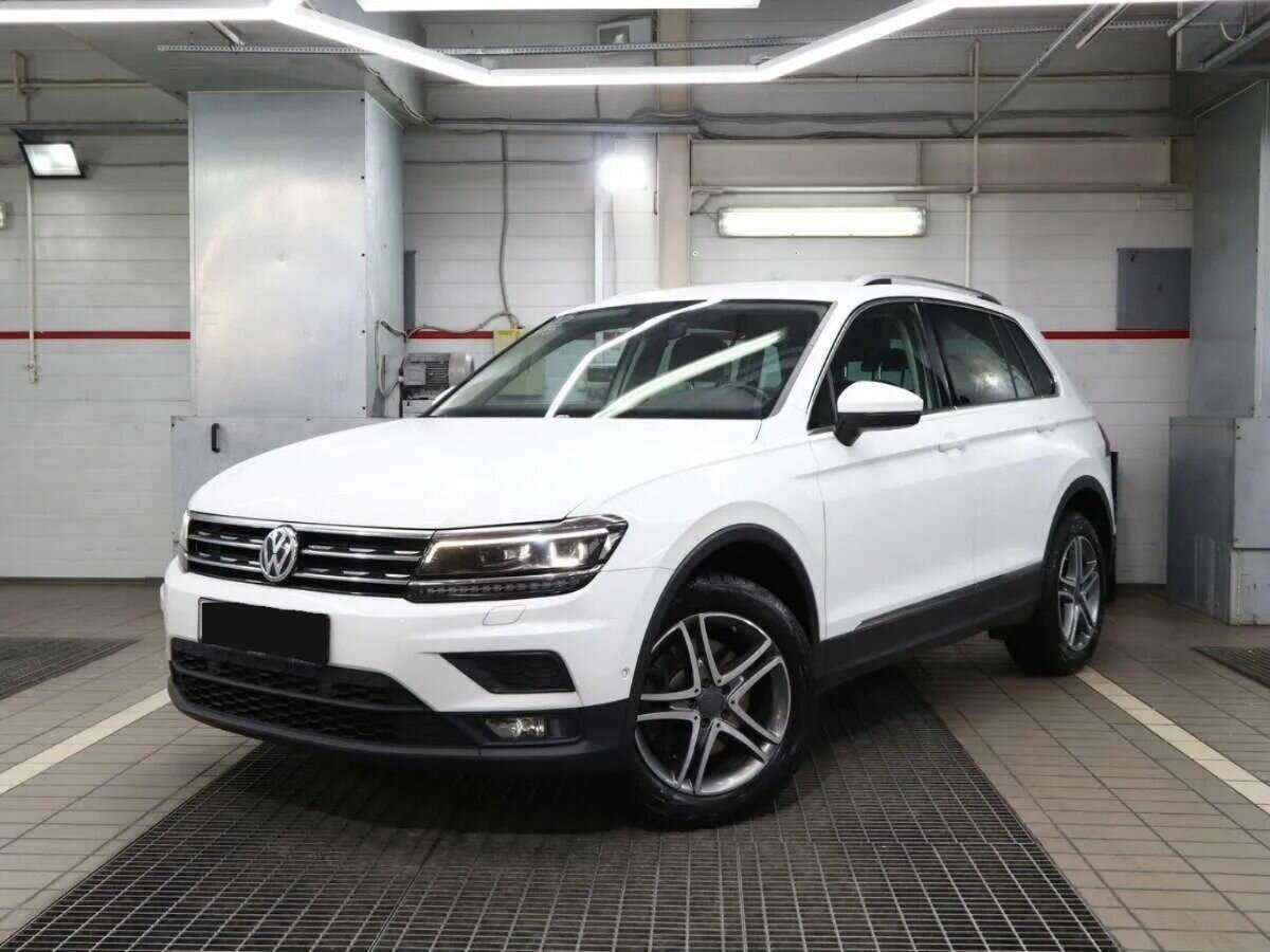 Volkswagen Tiguan б/у, 2018, Роботизированная. Фото: #0
