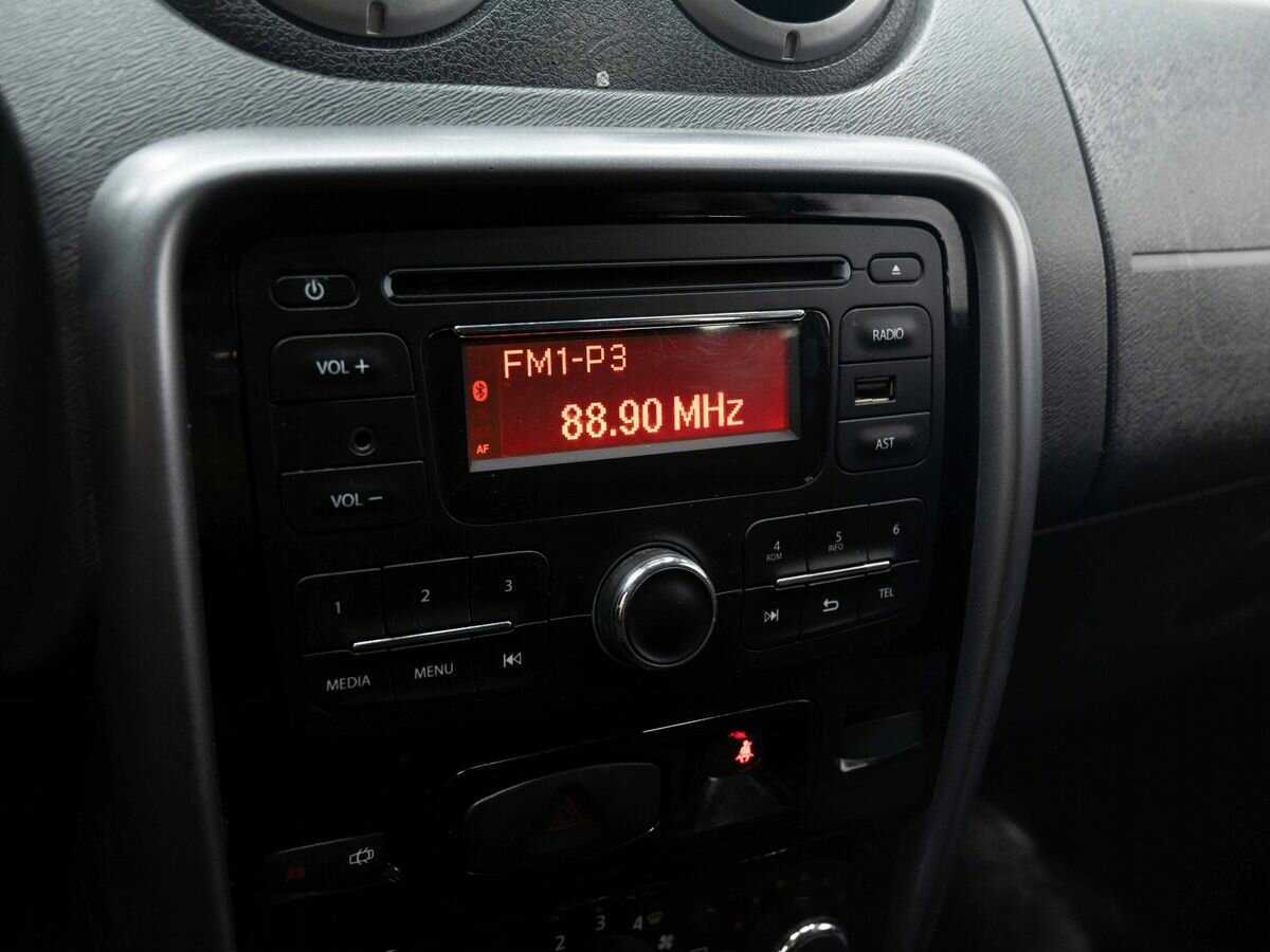 Renault Duster б/у, 2013, Механическая. Фото: #18