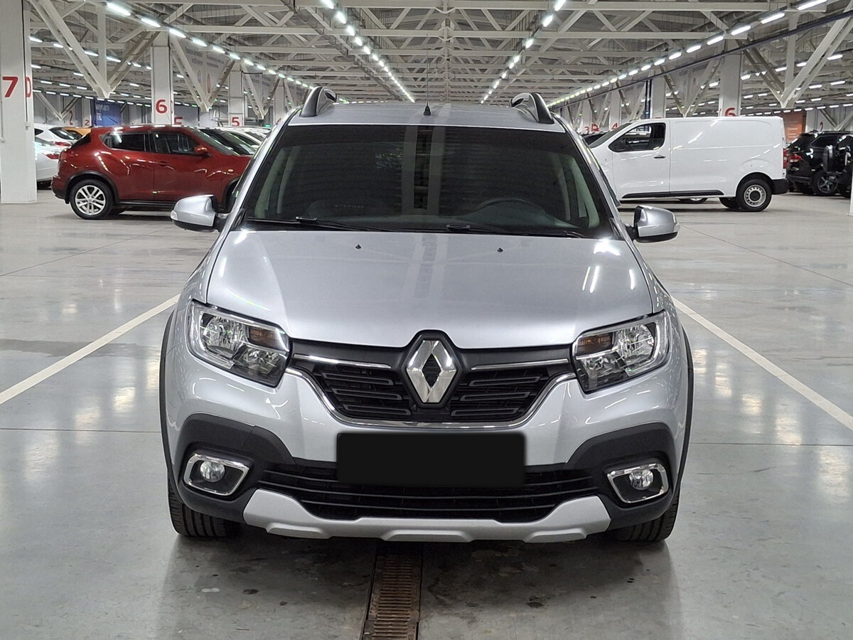 Renault Sandero б/у, 2021, Механическая. Фото: #1