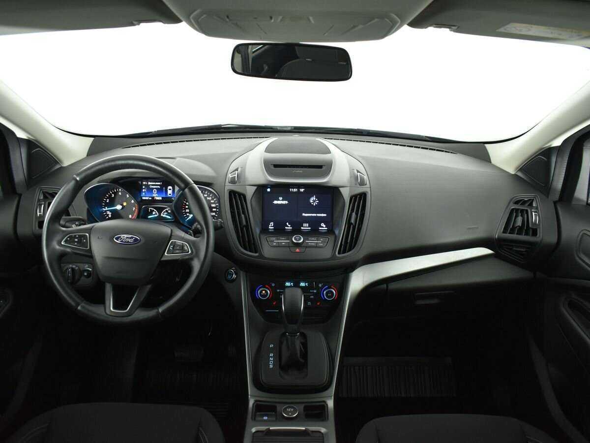Ford Kuga б/у, 2017, Автоматическая. Фото: #10