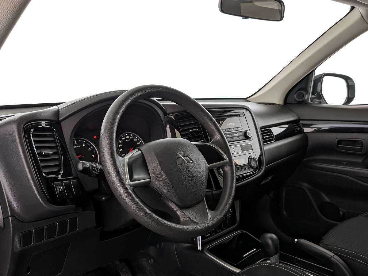 Mitsubishi Outlander б/у, 2019, Вариатор. Фото: #10