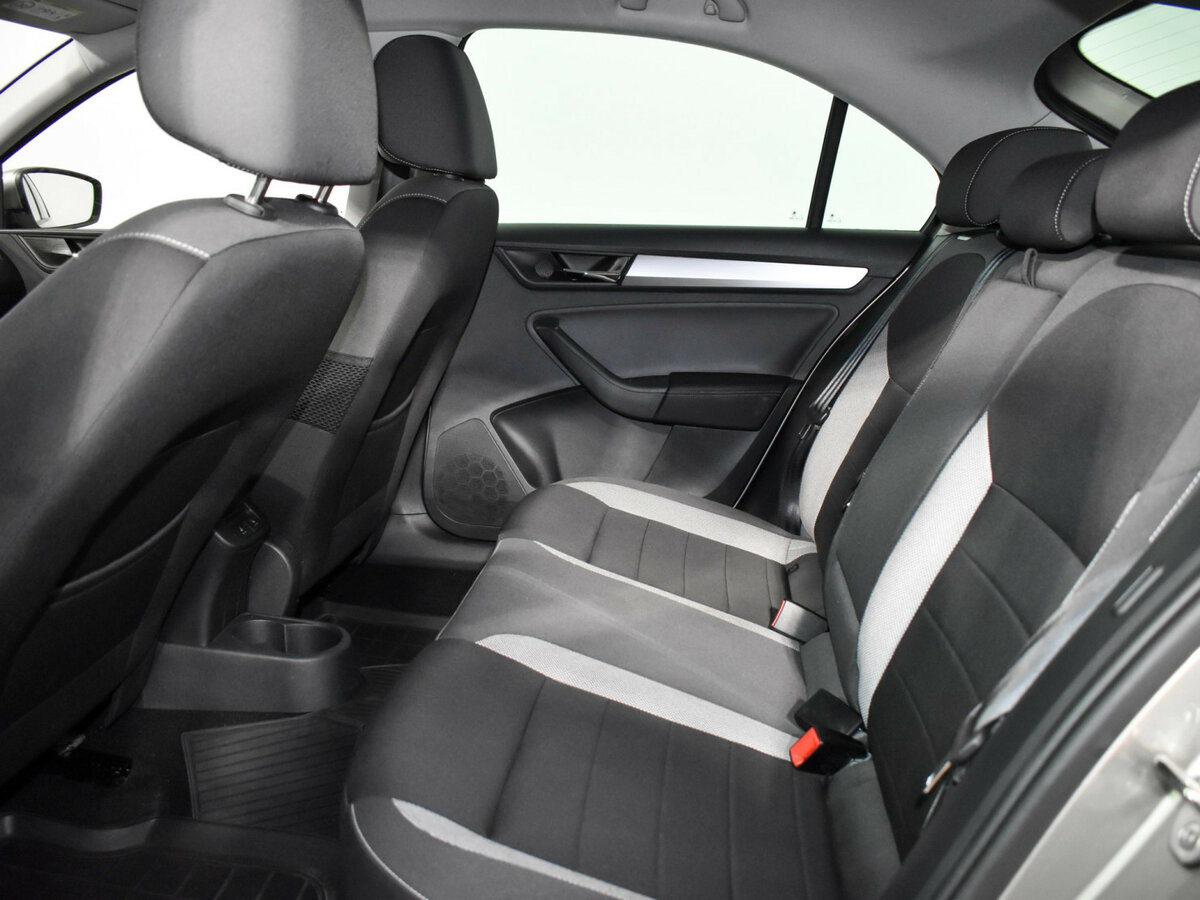 Skoda Rapid б/у, 2019, Механическая. Фото: #10