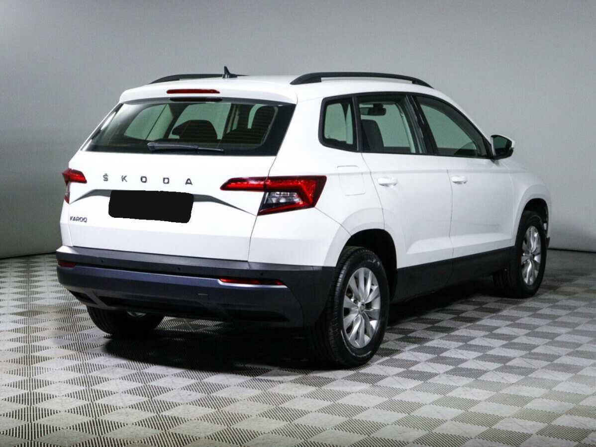 Skoda Karoq б/у, 2020, Автоматическая. Фото: #4