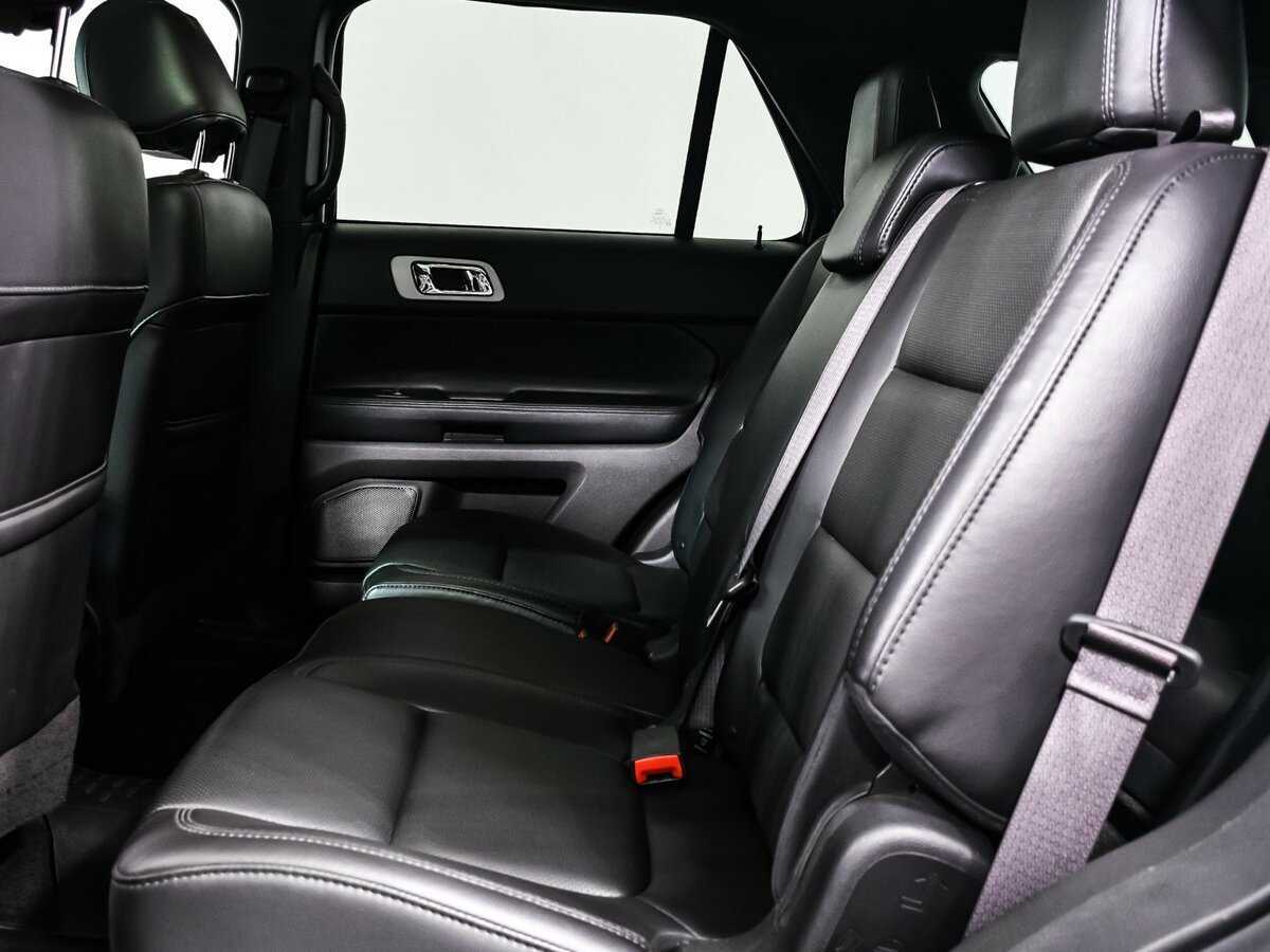 Ford Explorer б/у, 2014, Автоматическая. Фото: #12