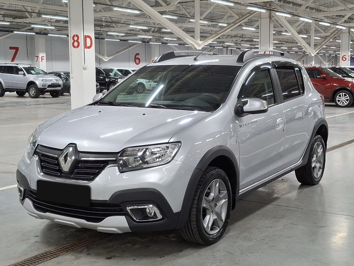 Renault Sandero б/у, 2021, Механическая. Фото: #0