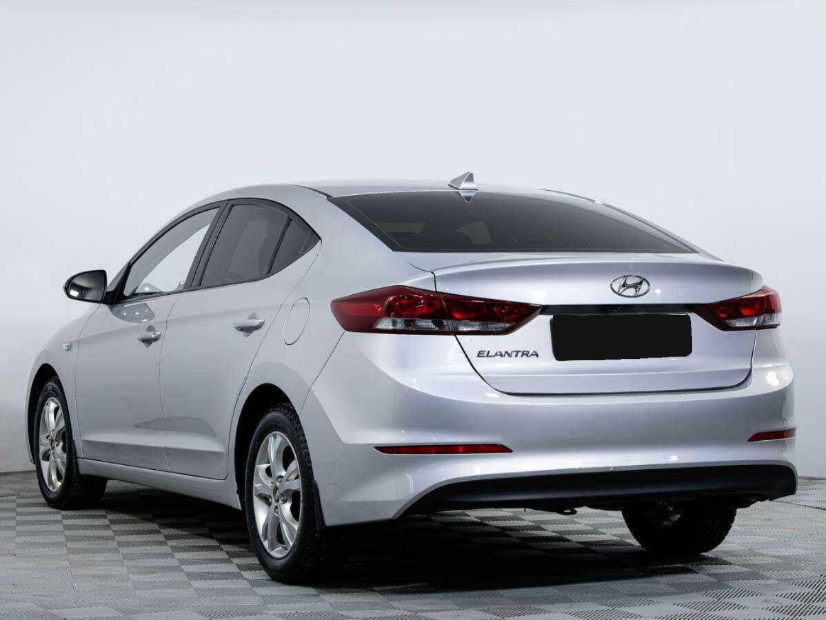 Hyundai Elantra б/у, 2018, Механическая. Фото: #5