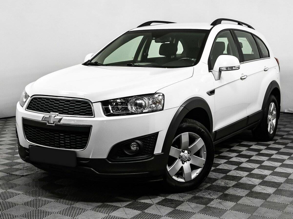 Chevrolet Captiva б/у, 2014, Автоматическая. Фото: #0