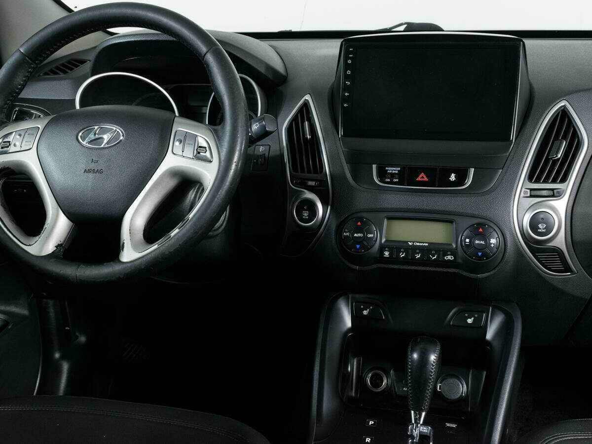 Hyundai ix35 б/у, 2012, Автоматическая. Фото: #7
