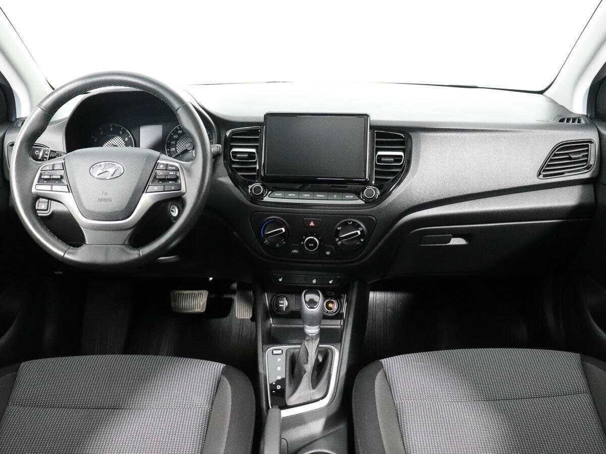 Hyundai Solaris б/у, 2021, Автоматическая. Фото: #12