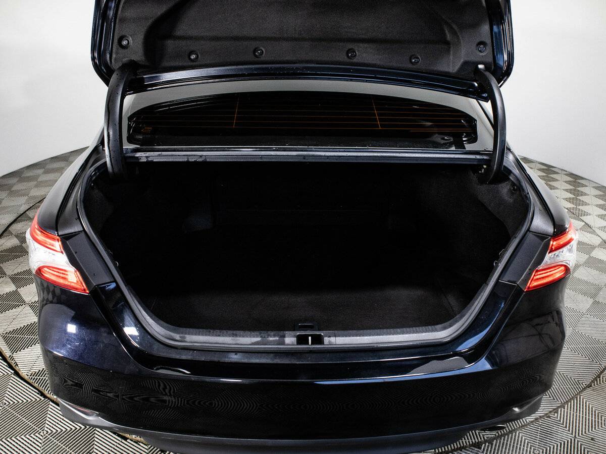 Toyota Camry б/у, 2018, Автоматическая. Фото: #5
