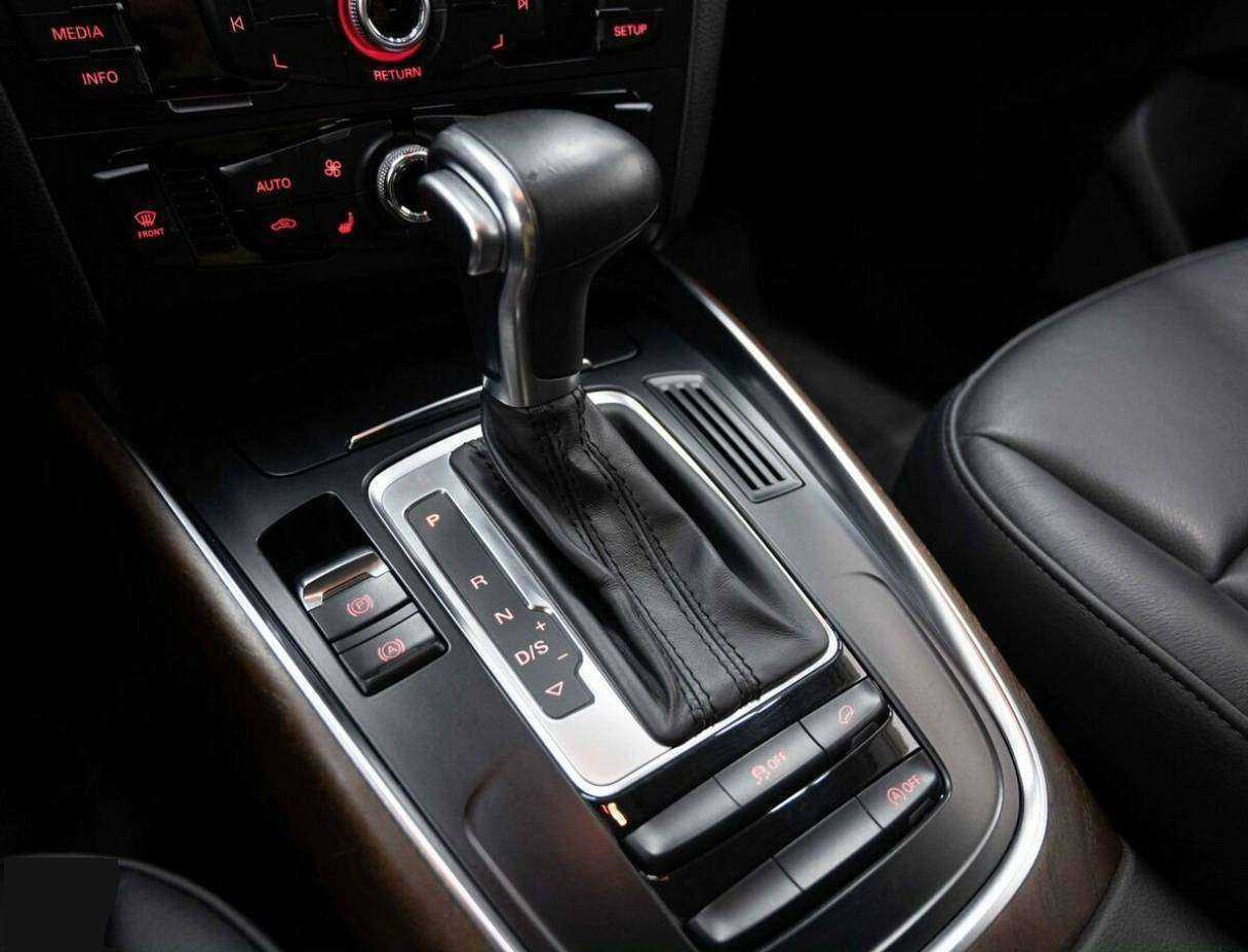 Ауди К5 б/у, 2013, Автоматическая. Фото: #25