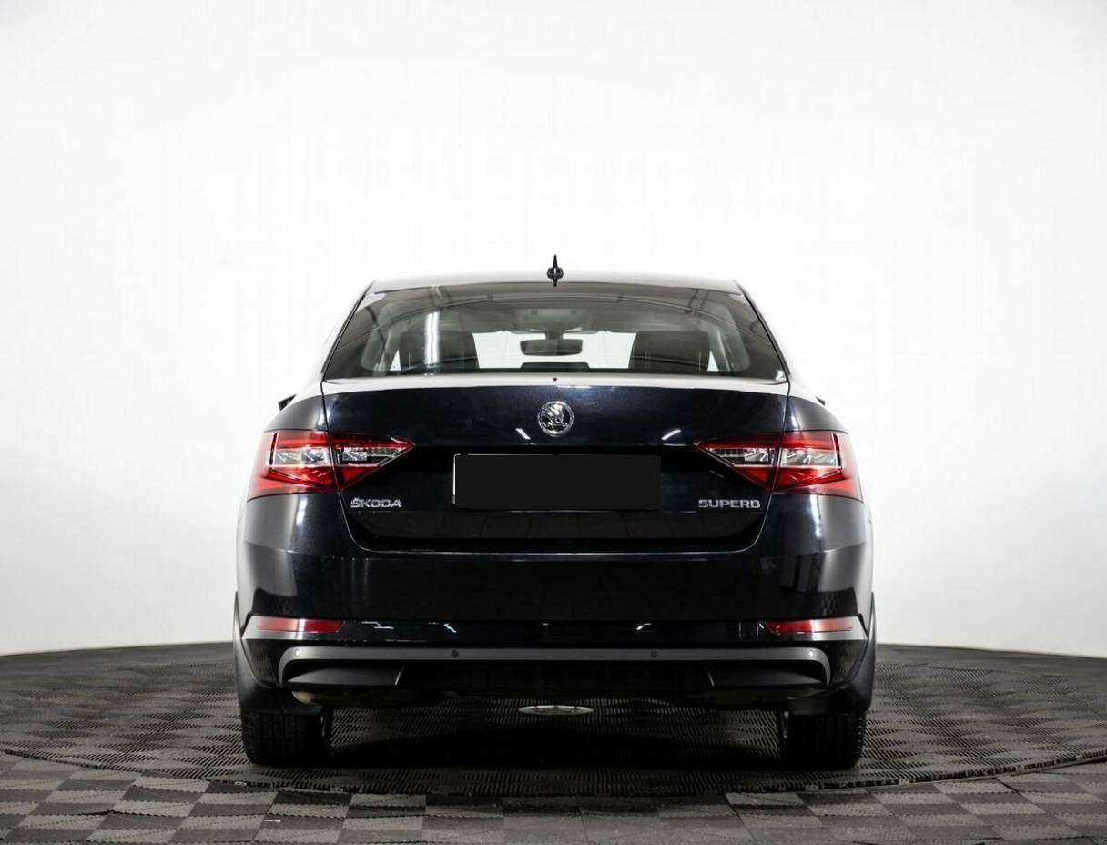 Skoda Superb б/у, 2017, Роботизированная. Фото: #4