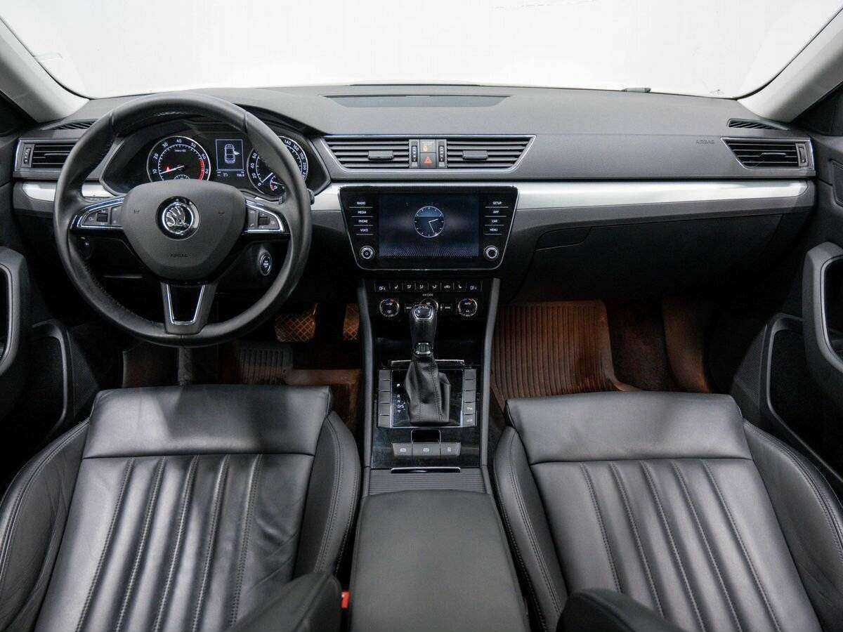 Skoda Superb б/у, 2017, Роботизированная. Фото: #10