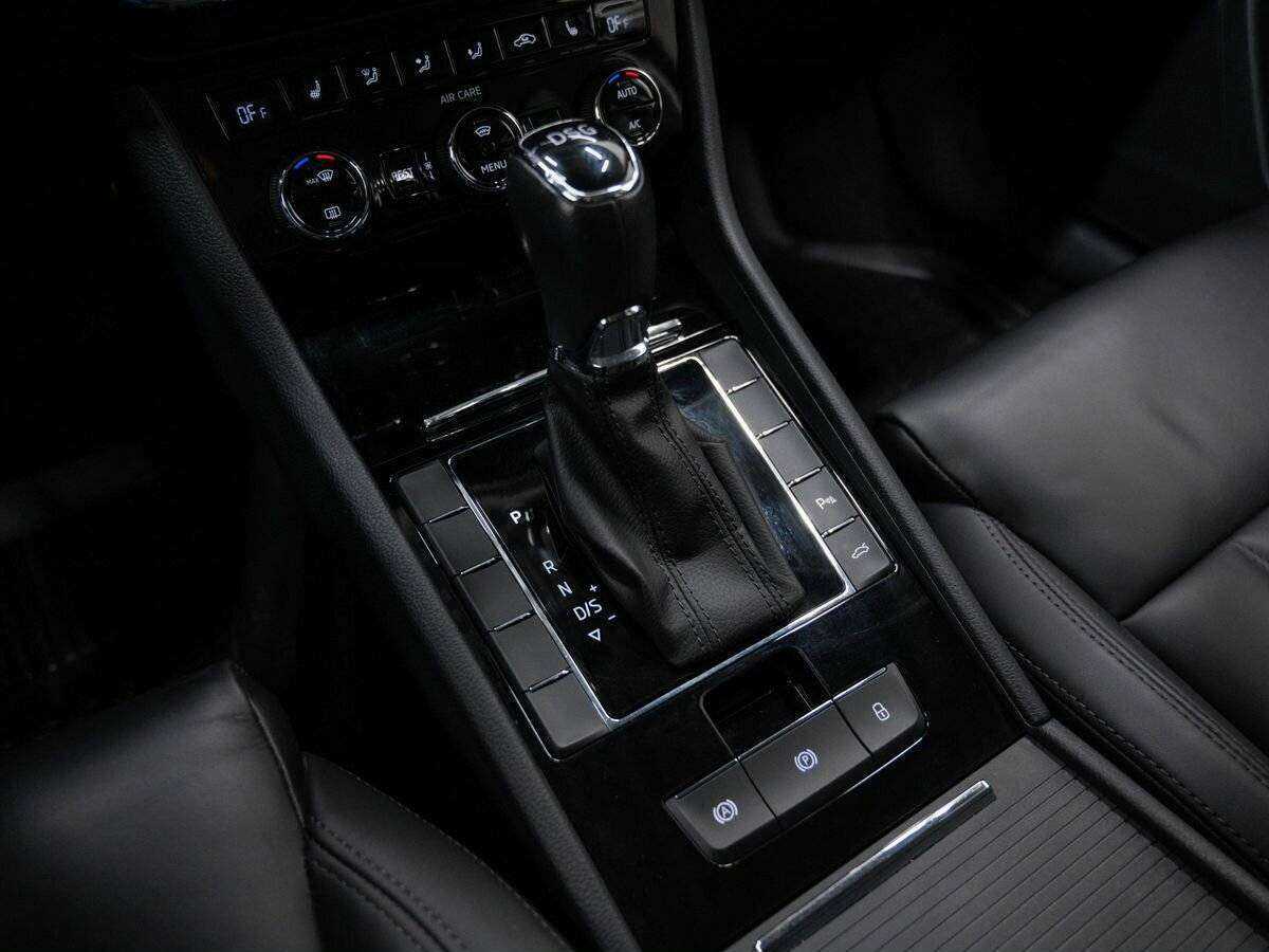 Skoda Superb б/у, 2017, Роботизированная. Фото: #21