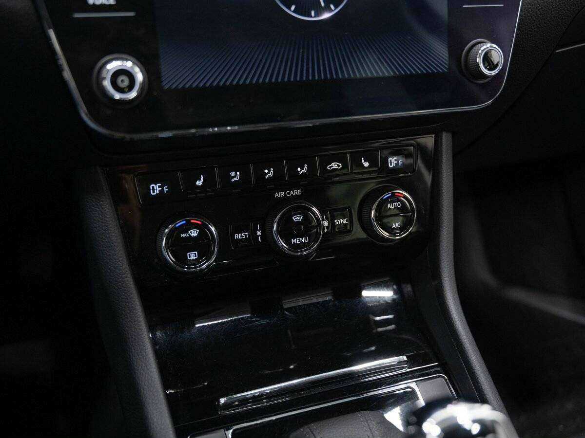 Skoda Superb б/у, 2017, Роботизированная. Фото: #23