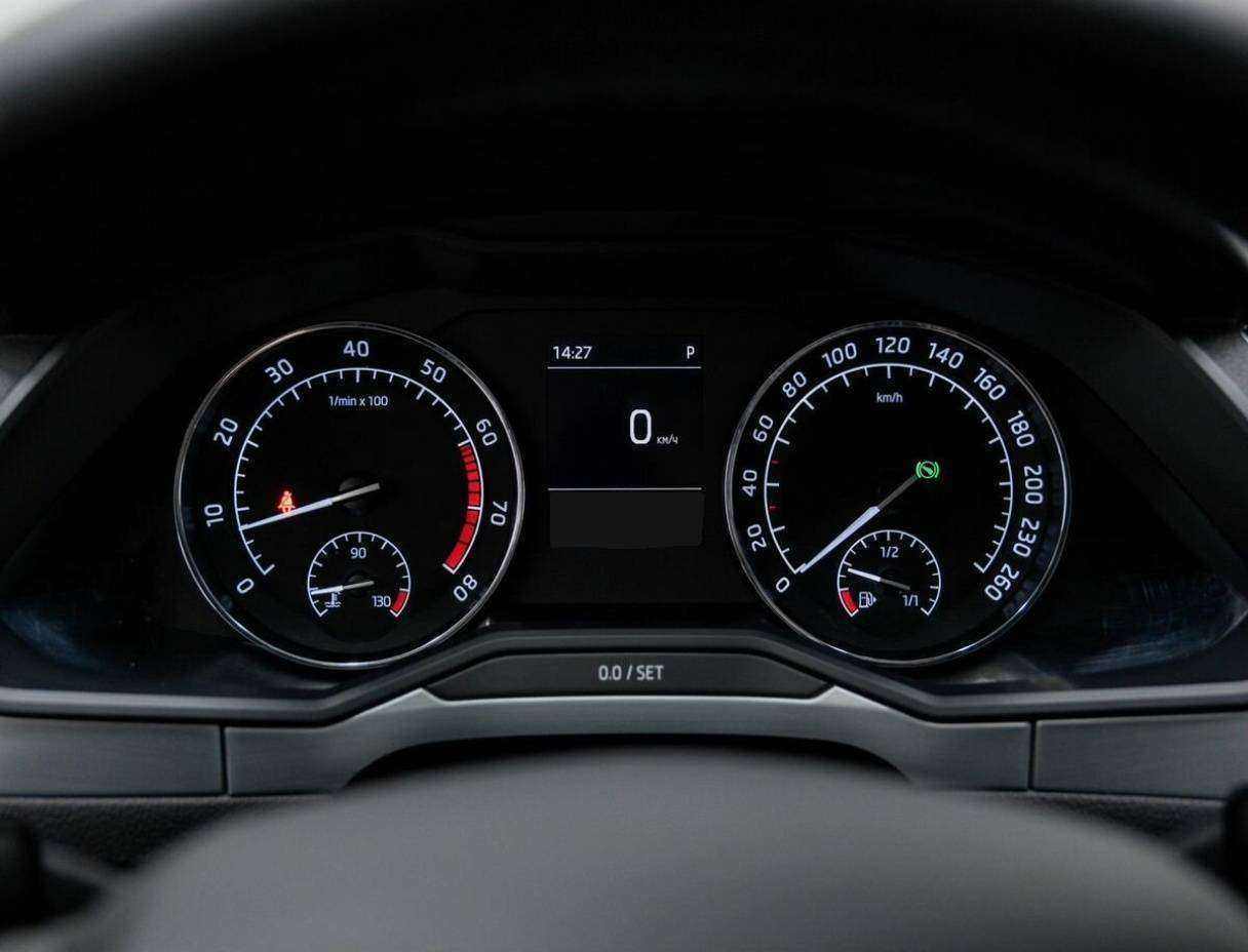 Skoda Superb б/у, 2017, Роботизированная. Фото: #25