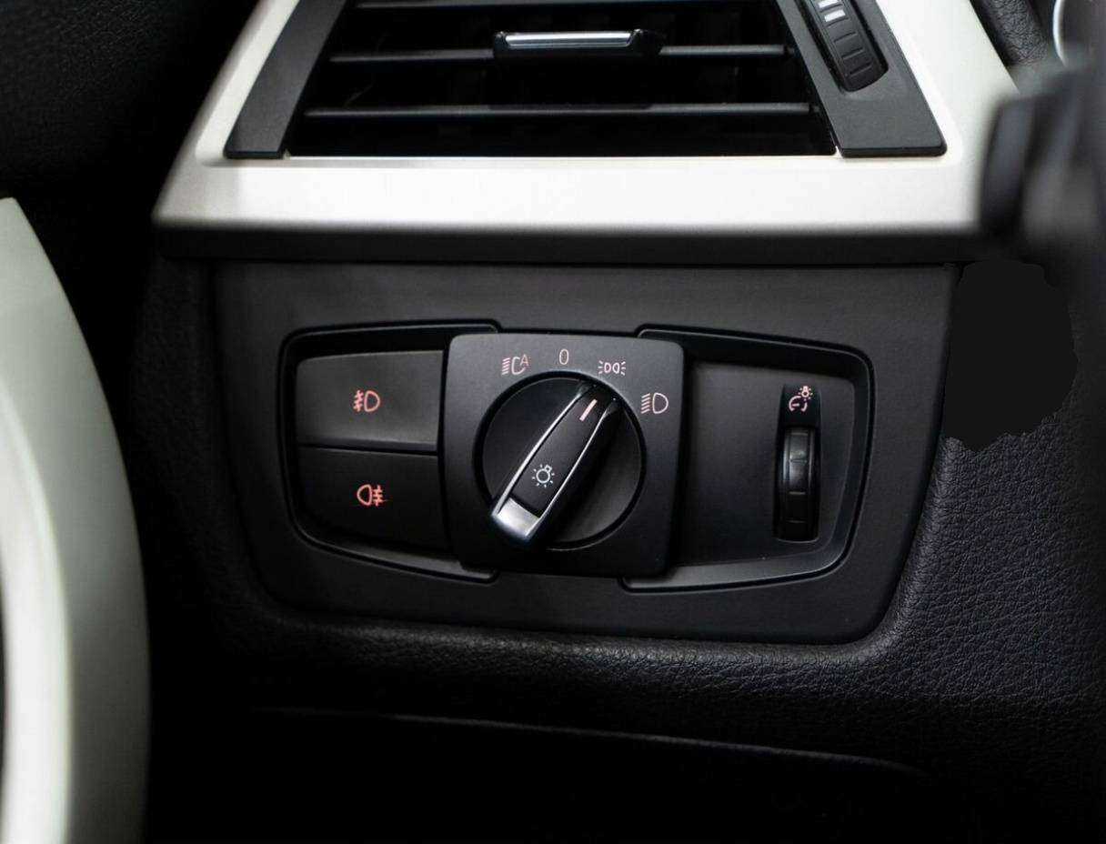 БМВ 3 серии б/у, 2014, Автоматическая. Фото: #15