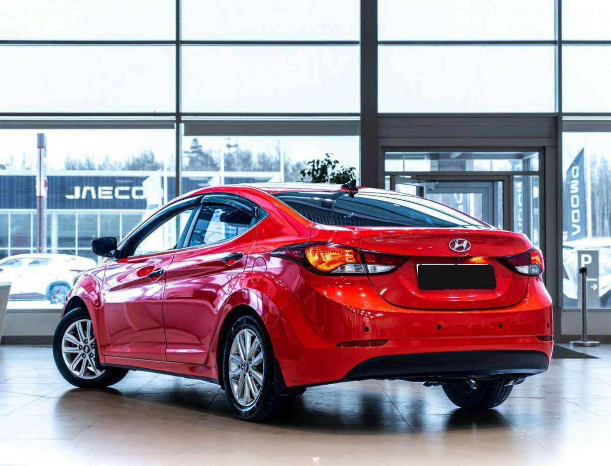 Hyundai Elantra б/у, 2014, Автоматическая. Фото: #3