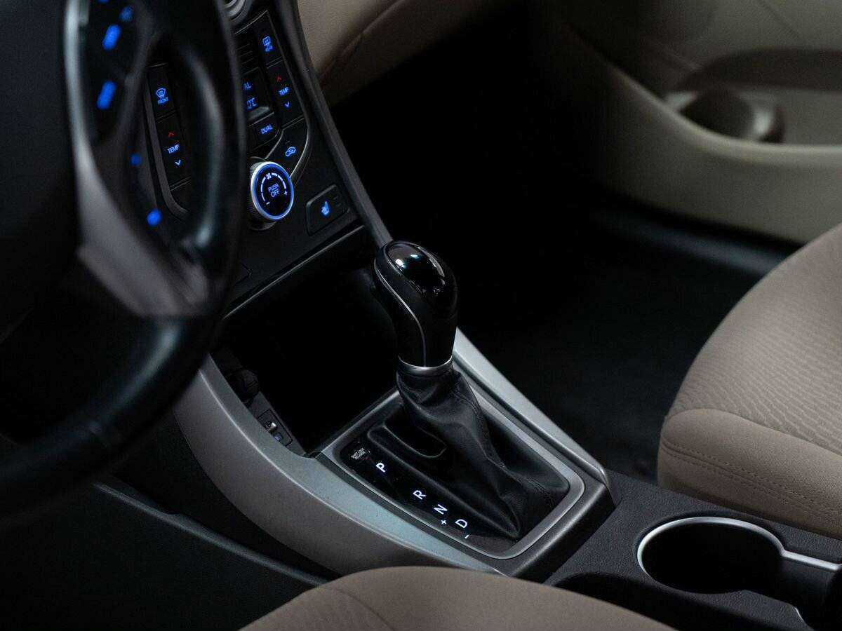 Hyundai Elantra б/у, 2014, Автоматическая. Фото: #11