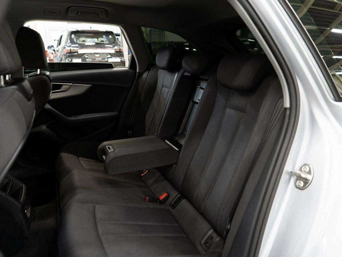 Ауди А4 б/у, 2019, Роботизированная. Фото: #6