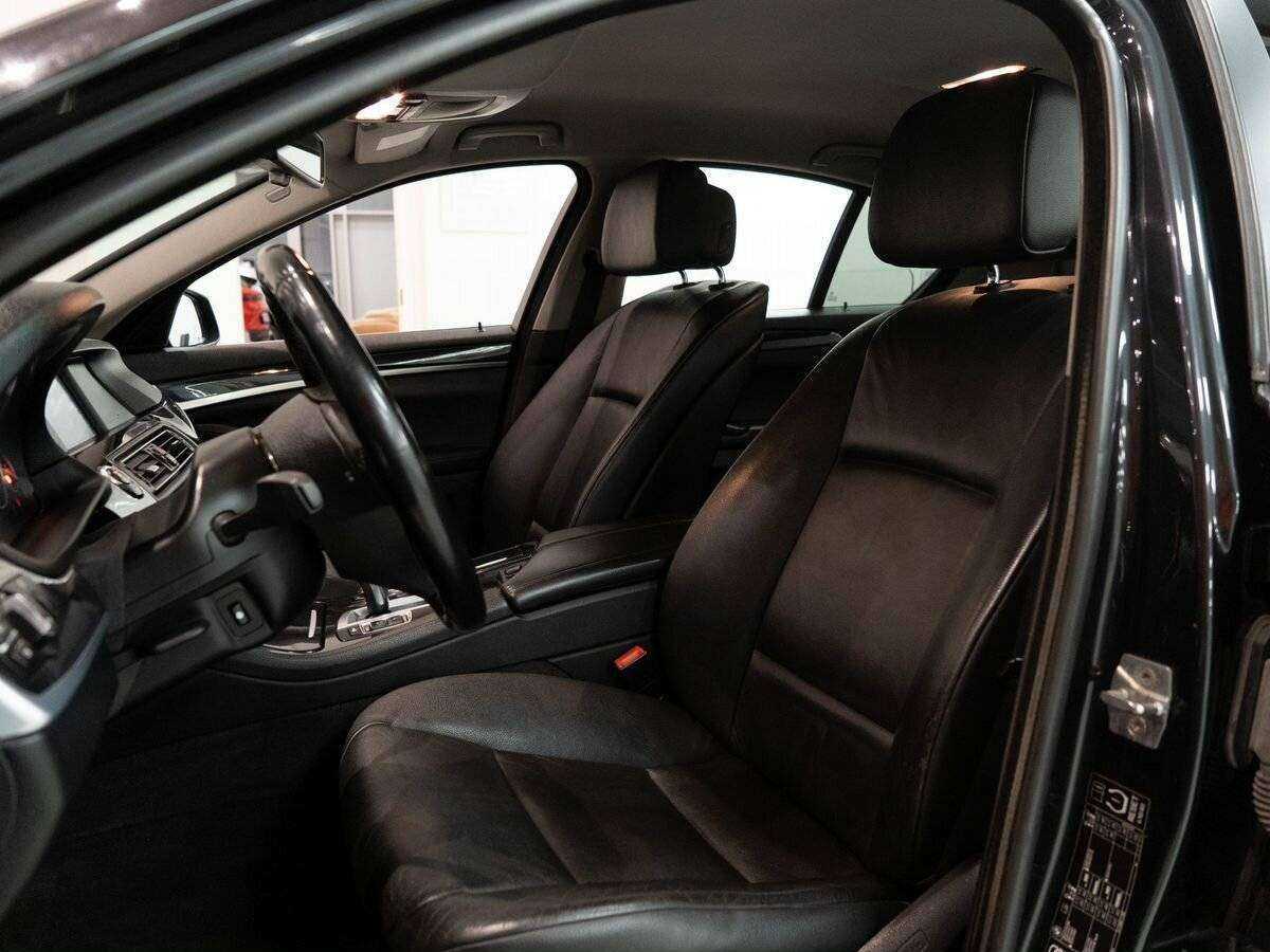 БМВ 5 серии б/у, 2012, Автоматическая. Фото: #5