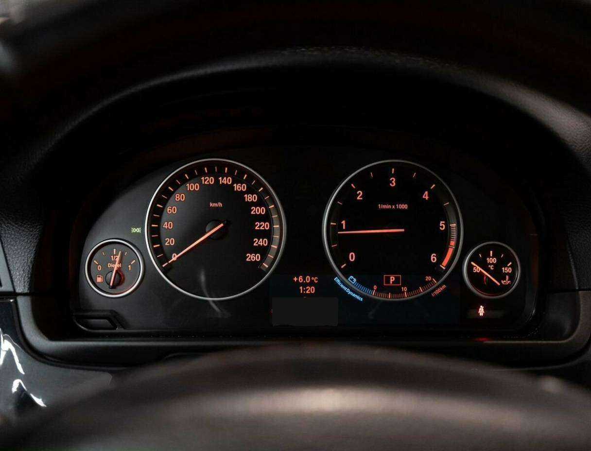 БМВ 5 серии б/у, 2012, Автоматическая. Фото: #10