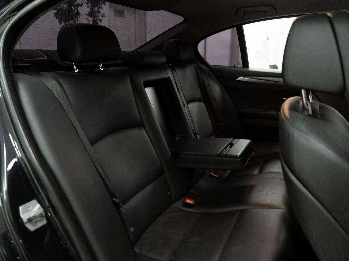 БМВ 5 серии б/у, 2013, Автоматическая. Фото: #8