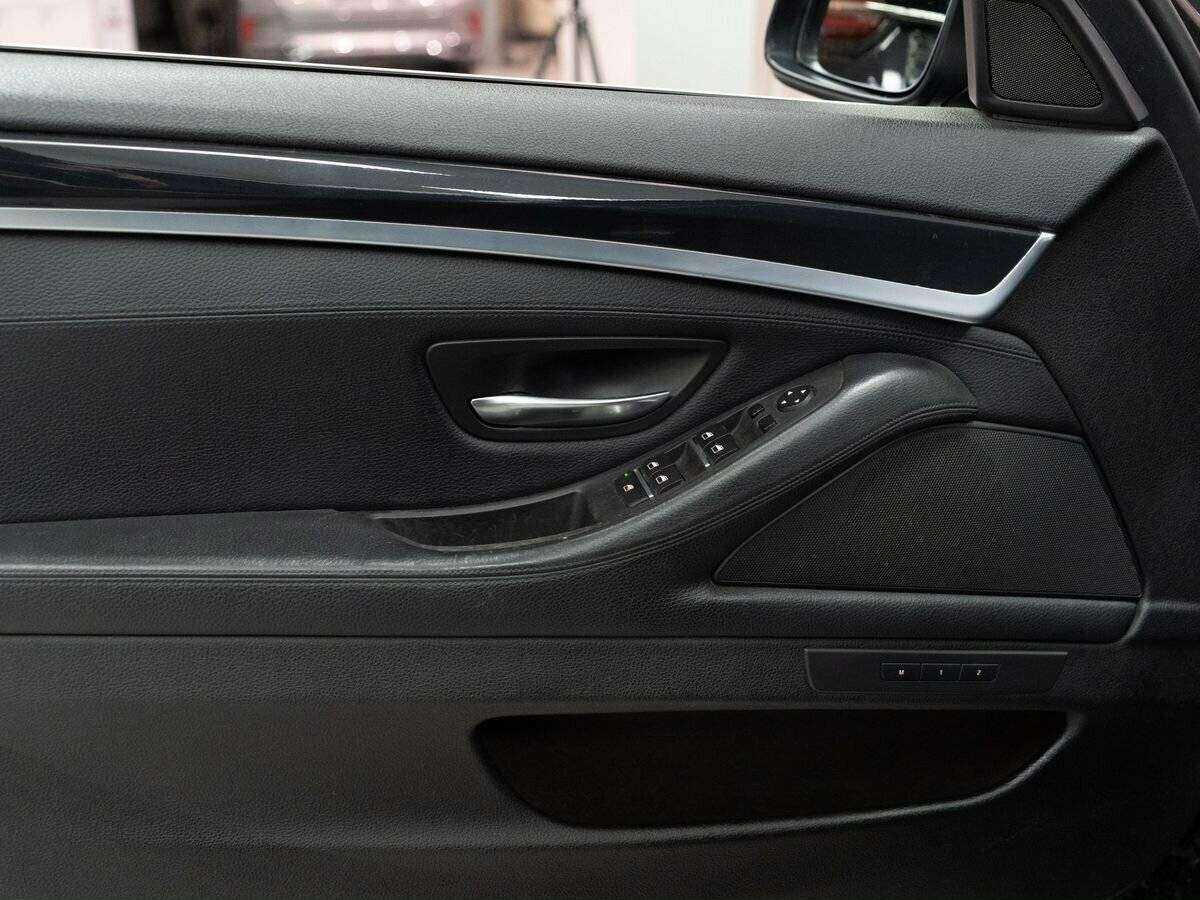 БМВ 5 серии б/у, 2013, Автоматическая. Фото: #15