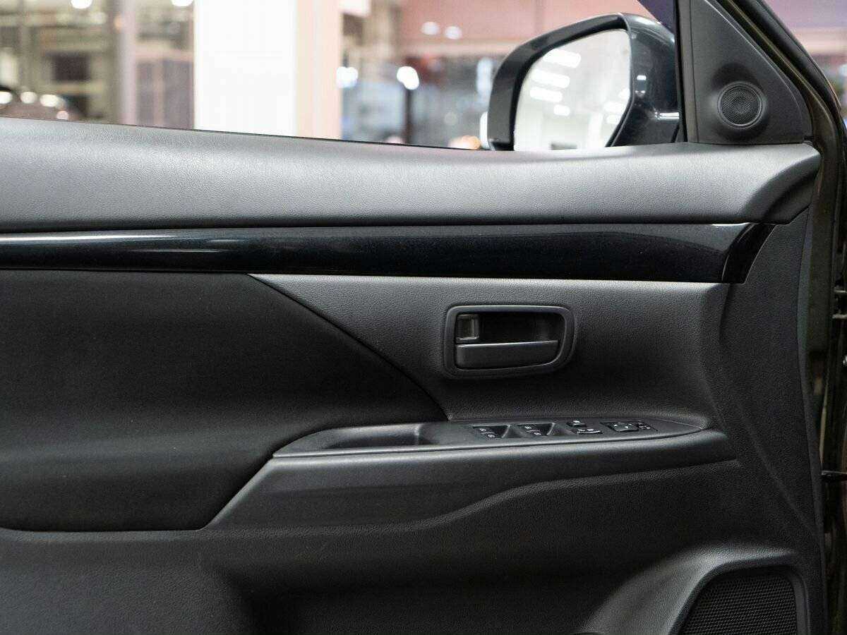 Митсубиши Оутлэндер б/у, 2018, Вариатор. Фото: #14