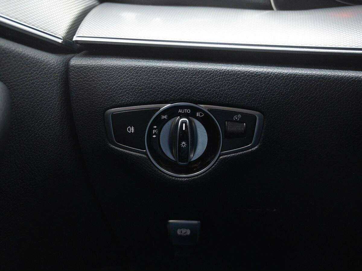 Мерседес-Бенц Е-Класс б/у, 2017, Автоматическая. Фото: #20