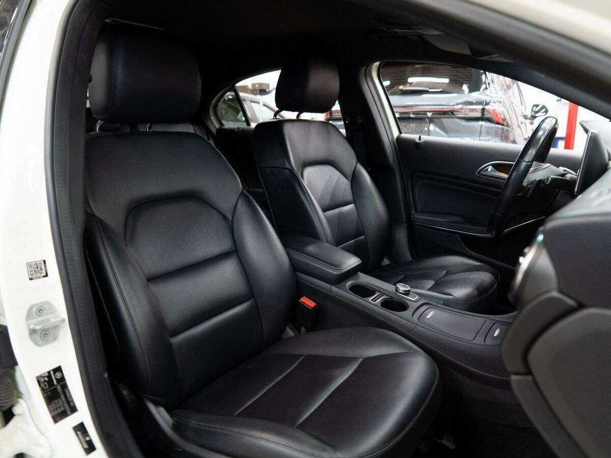 Mercedes-Benz A-Класс б/у, 2013, Роботизированная. Фото: #8