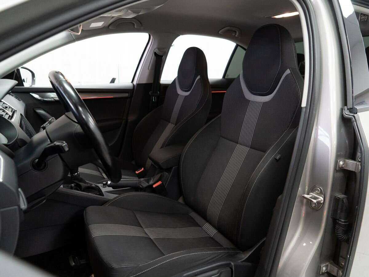 Шкода Октавия б/у, 2018, Роботизированная. Фото: #5