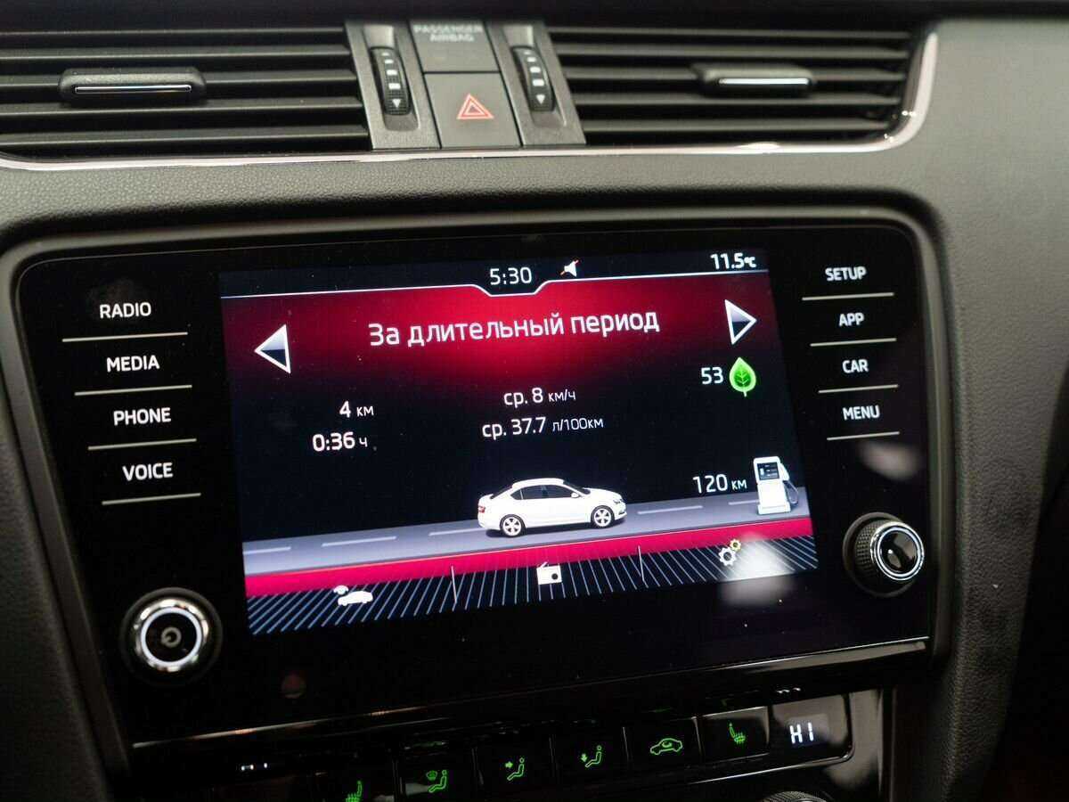 Шкода Октавия б/у, 2018, Роботизированная. Фото: #9