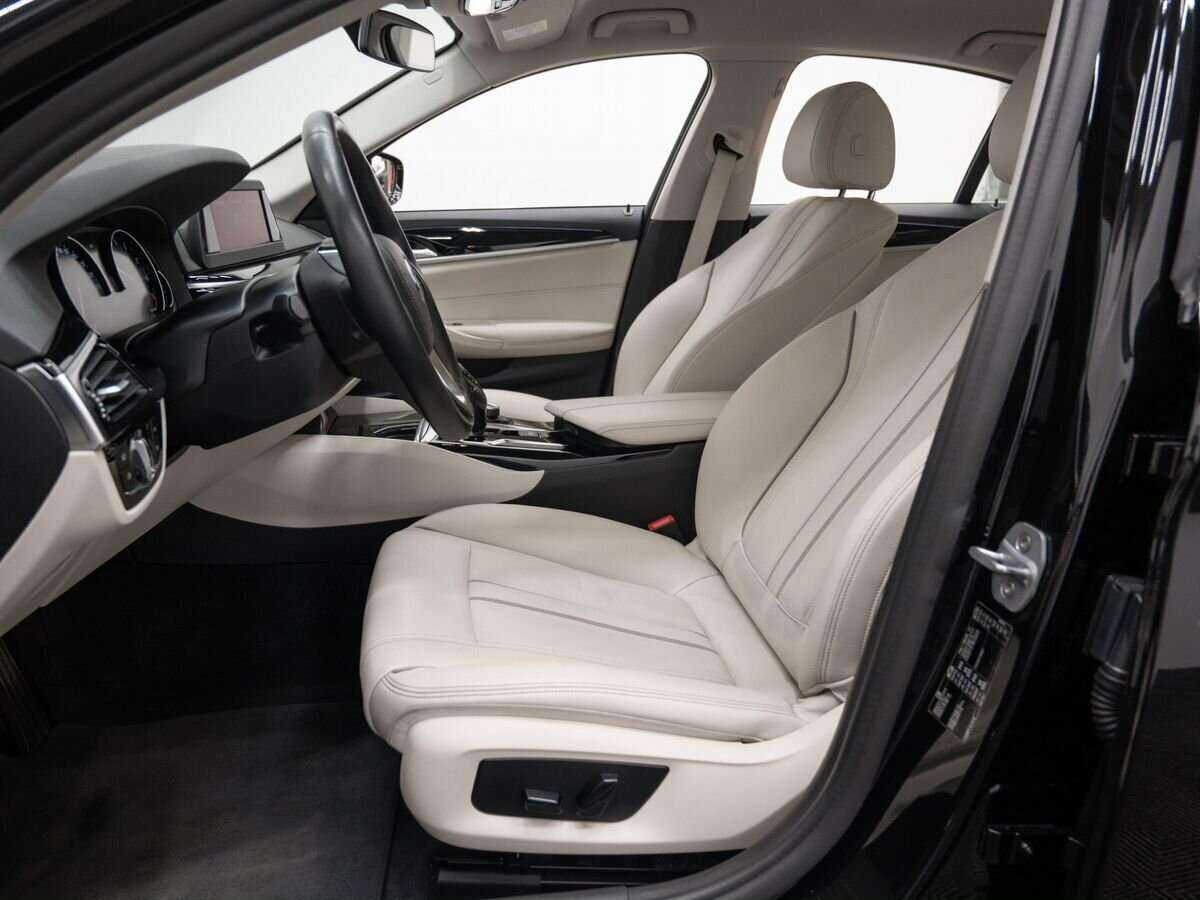 БМВ 5 серии б/у, 2018, Автоматическая. Фото: #12