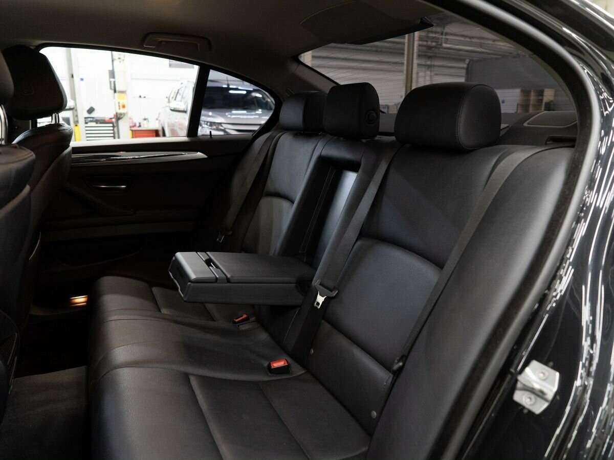 БМВ 5 серии б/у, 2014, Автоматическая. Фото: #6