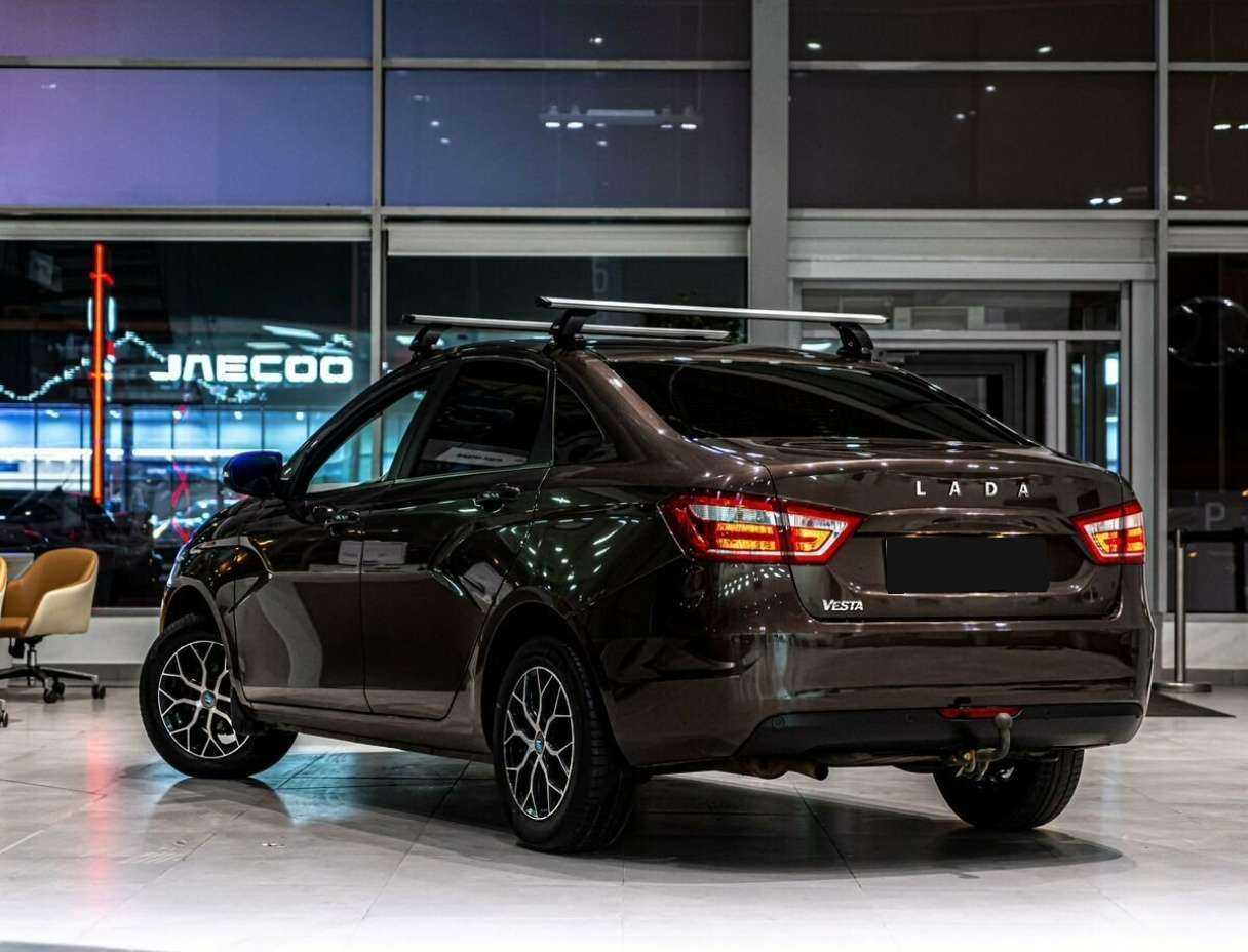Лада (ВАЗ) Веста б/у, 2021, Механическая. Фото: #3