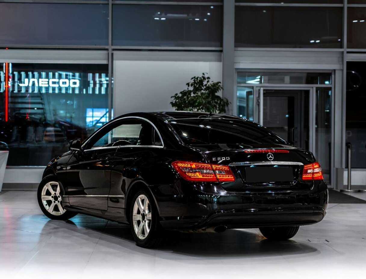 Мерседес-Бенц Е-Класс б/у, 2012, Автоматическая. Фото: #3